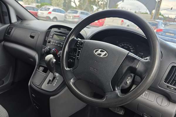 2010 Hyundai iLoad TQ-V