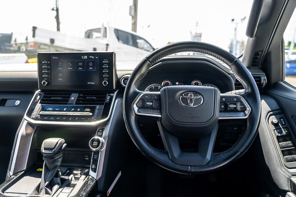 2023 Toyota Landcruiser GXL FJA300R