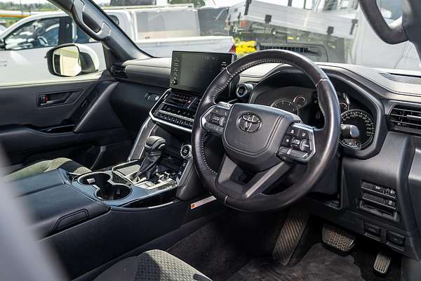 2023 Toyota Landcruiser GXL FJA300R