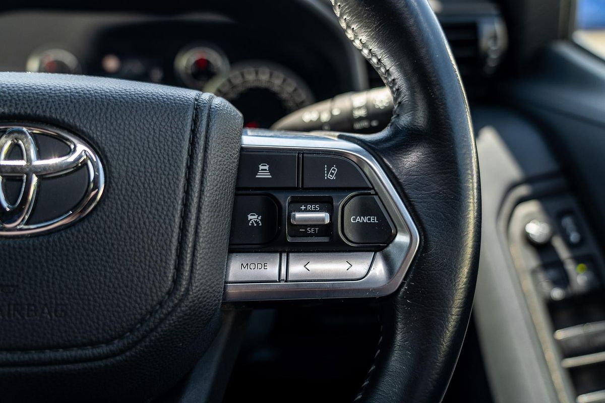 2023 Toyota Landcruiser GXL FJA300R