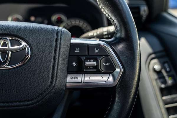 2023 Toyota Landcruiser GXL FJA300R