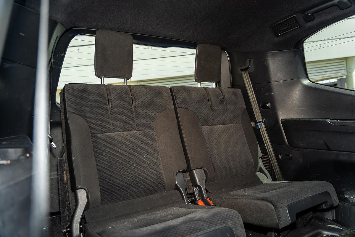 2023 Toyota Landcruiser GXL FJA300R