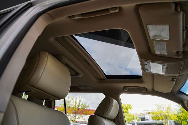 2010 Lexus LX