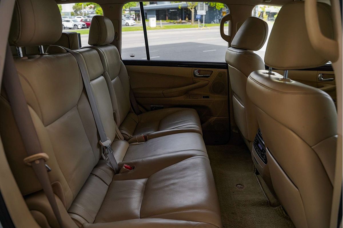 2010 Lexus LX