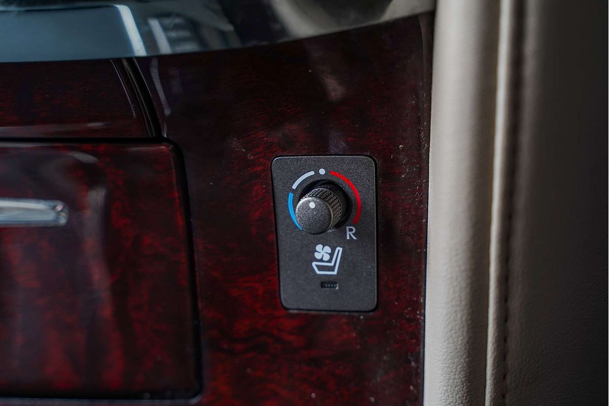 2010 Lexus LX