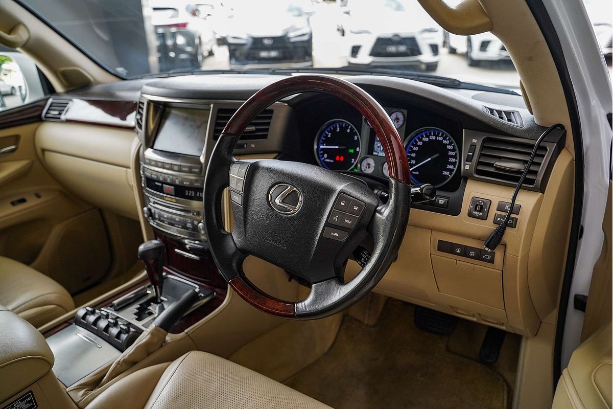 2010 Lexus LX