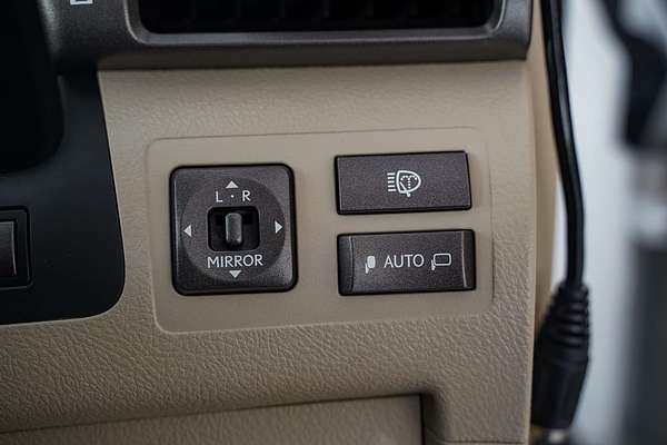 2010 Lexus LX