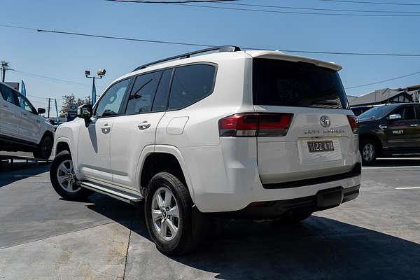 2023 Toyota Landcruiser GXL FJA300R