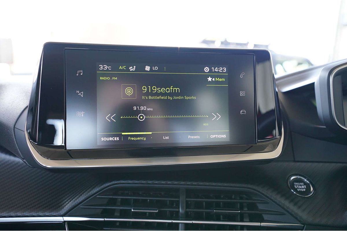 2021 Peugeot 2008 Allure P24