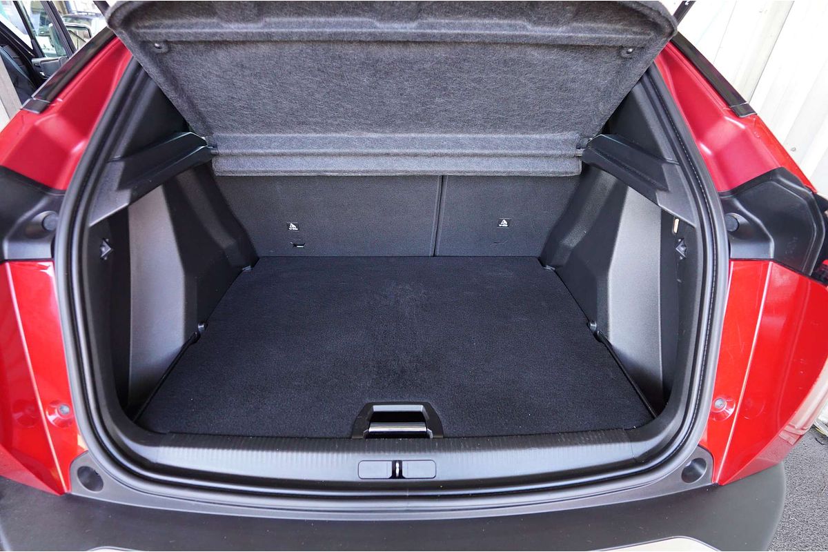 2021 Peugeot 2008 Allure P24