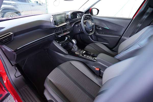 2021 Peugeot 2008 Allure P24