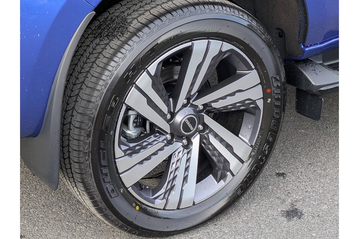 2025 Isuzu MU-X LS-T