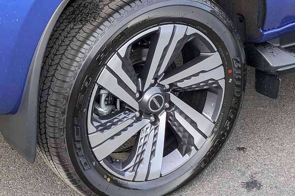 2025 Isuzu MU-X LS-T