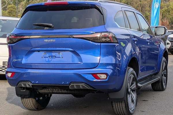 2025 Isuzu MU-X LS-T