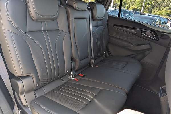 2025 Isuzu MU-X LS-T