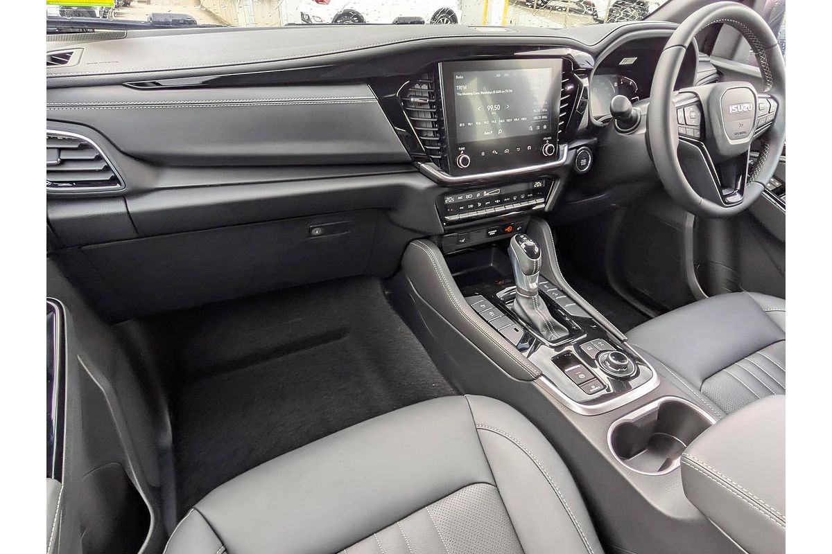 2025 Isuzu MU-X LS-T