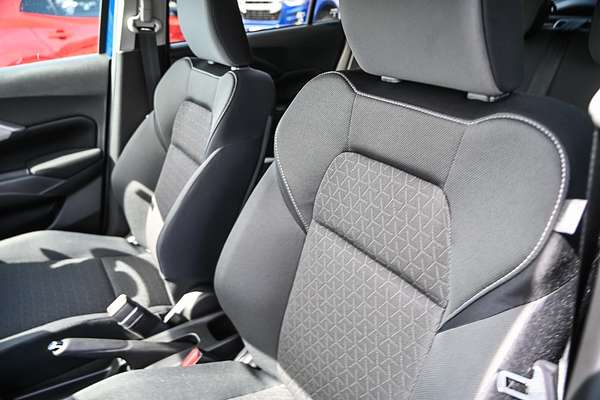 2025 Suzuki Swift Hybrid GLX UZ