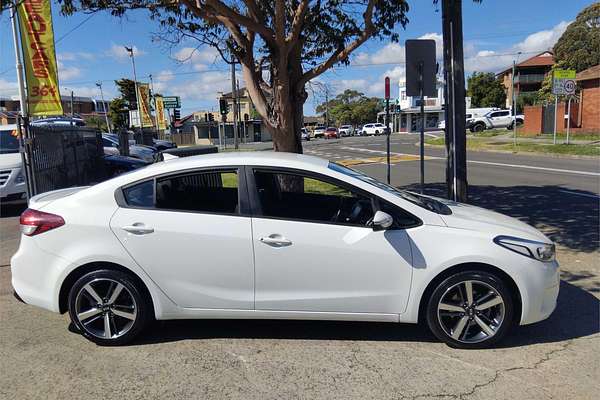 2017 Kia Cerato Sport YD