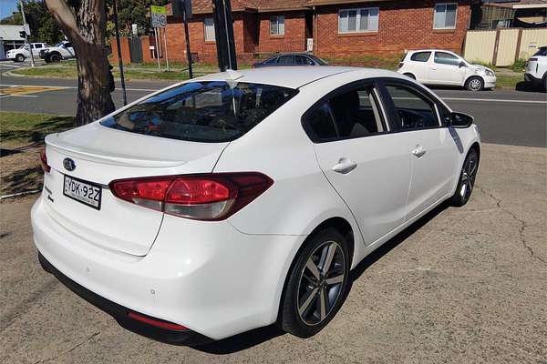 2017 Kia Cerato Sport YD