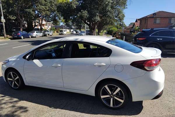 2017 Kia Cerato Sport YD