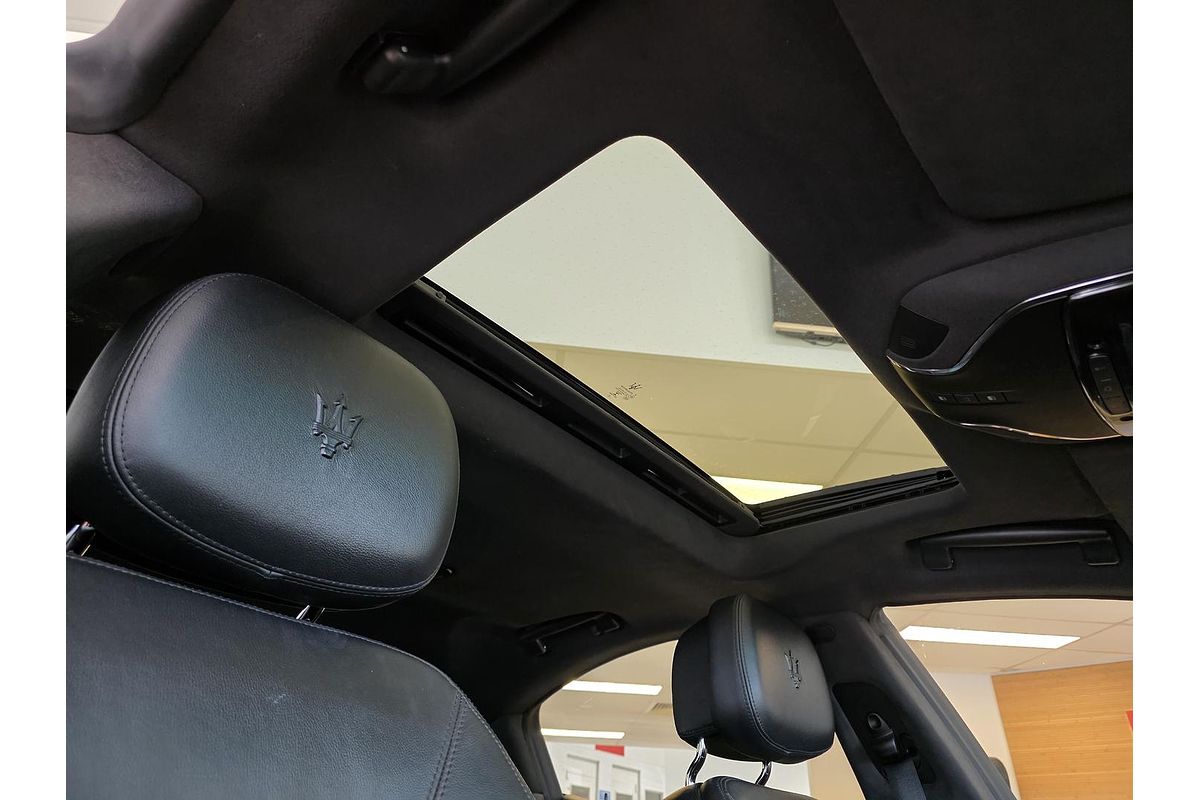 2015 Maserati Ghibli M157