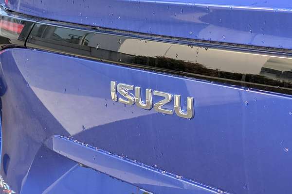 2025 Isuzu MU-X LS-T