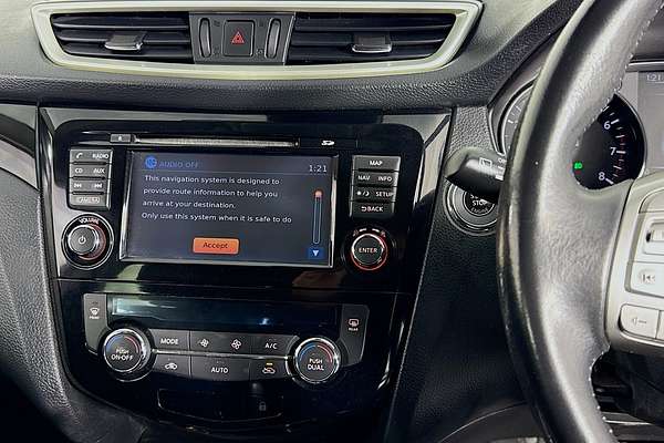 2016 Nissan QASHQAI Ti J11