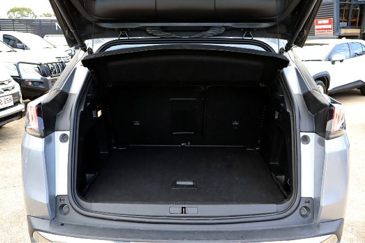2022 Peugeot 3008 Allure P84