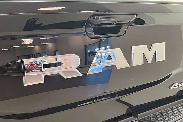 2024 RAM 2500 Laramie DJ 4X4