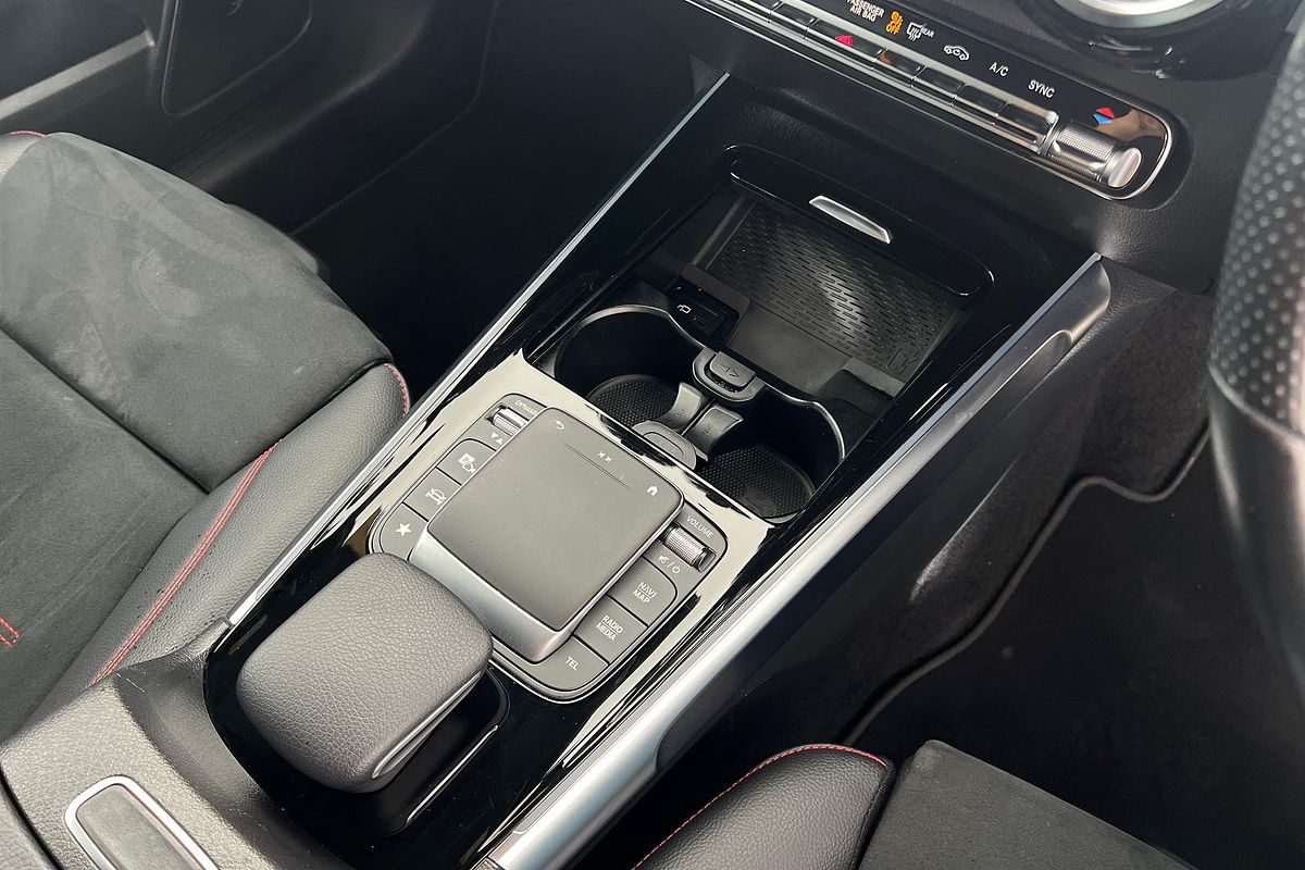 2021 Mercedes-Benz GLB-Class GLB250 X247