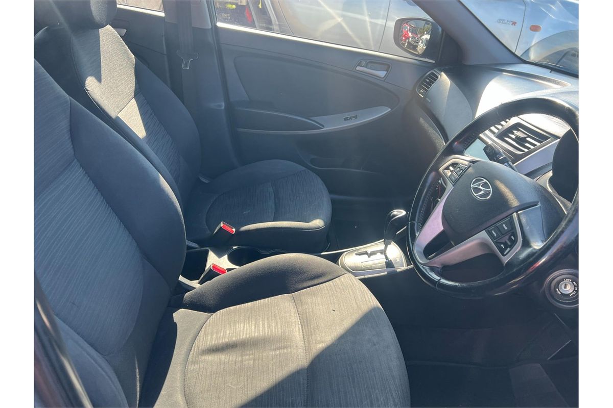 2017 Hyundai Accent Sport RB6