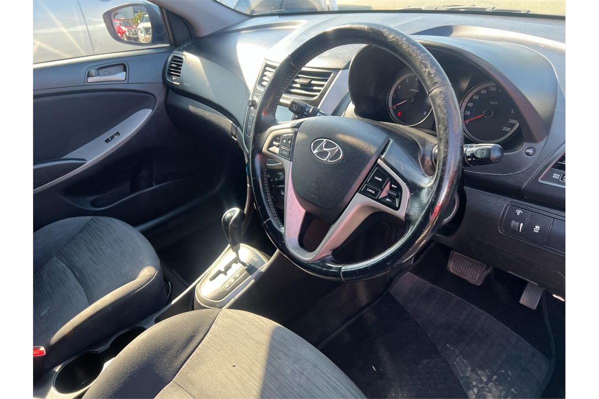 2017 Hyundai Accent Sport RB6