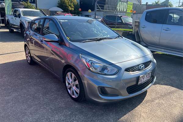 2017 Hyundai Accent Sport RB6