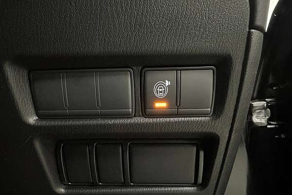 2025 Nissan Patrol Ti Y62