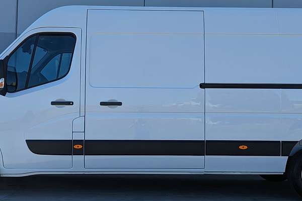 2025 Renault Master Pro 110kW X62 Phase 2 LWB Mid Roof