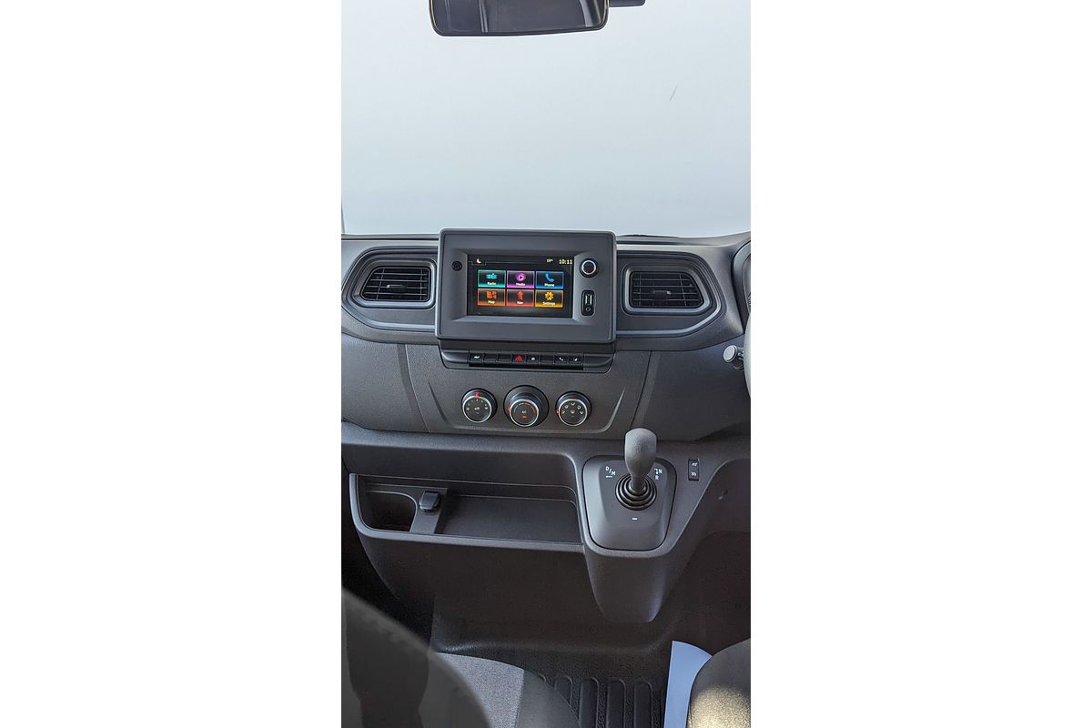 2025 Renault Master Pro 110kW X62 Phase 2 LWB Mid Roof