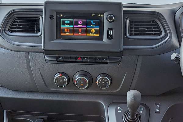 2025 Renault Master Pro 110kW X62 Phase 2 LWB Mid Roof