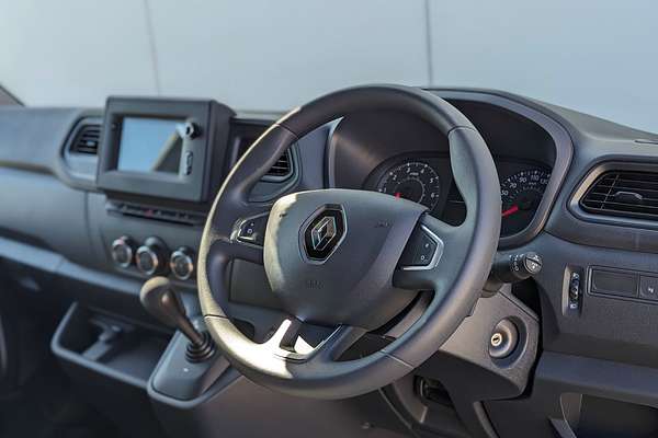 2025 Renault Master Pro 110kW X62 Phase 2 LWB Mid Roof