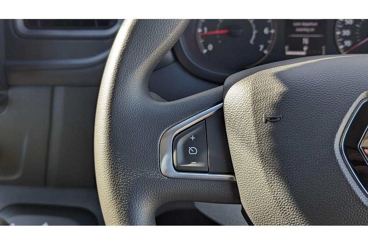 2025 Renault Master Pro 110kW X62 Phase 2 LWB Mid Roof