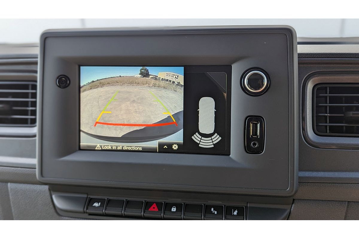 2025 Renault Master Pro 110kW X62 Phase 2 LWB Mid Roof