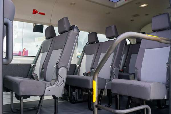 2020 Toyota Hiace Commuter GDH322R ELWB High Roof
