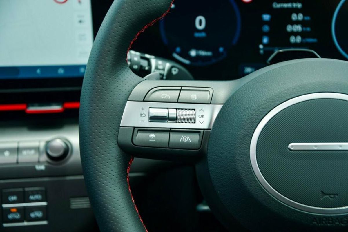 2025 Hyundai Kona Premium N Line SX2.V3