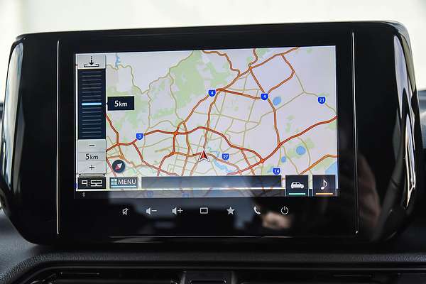 2025 Suzuki Swift Hybrid GLX UZ