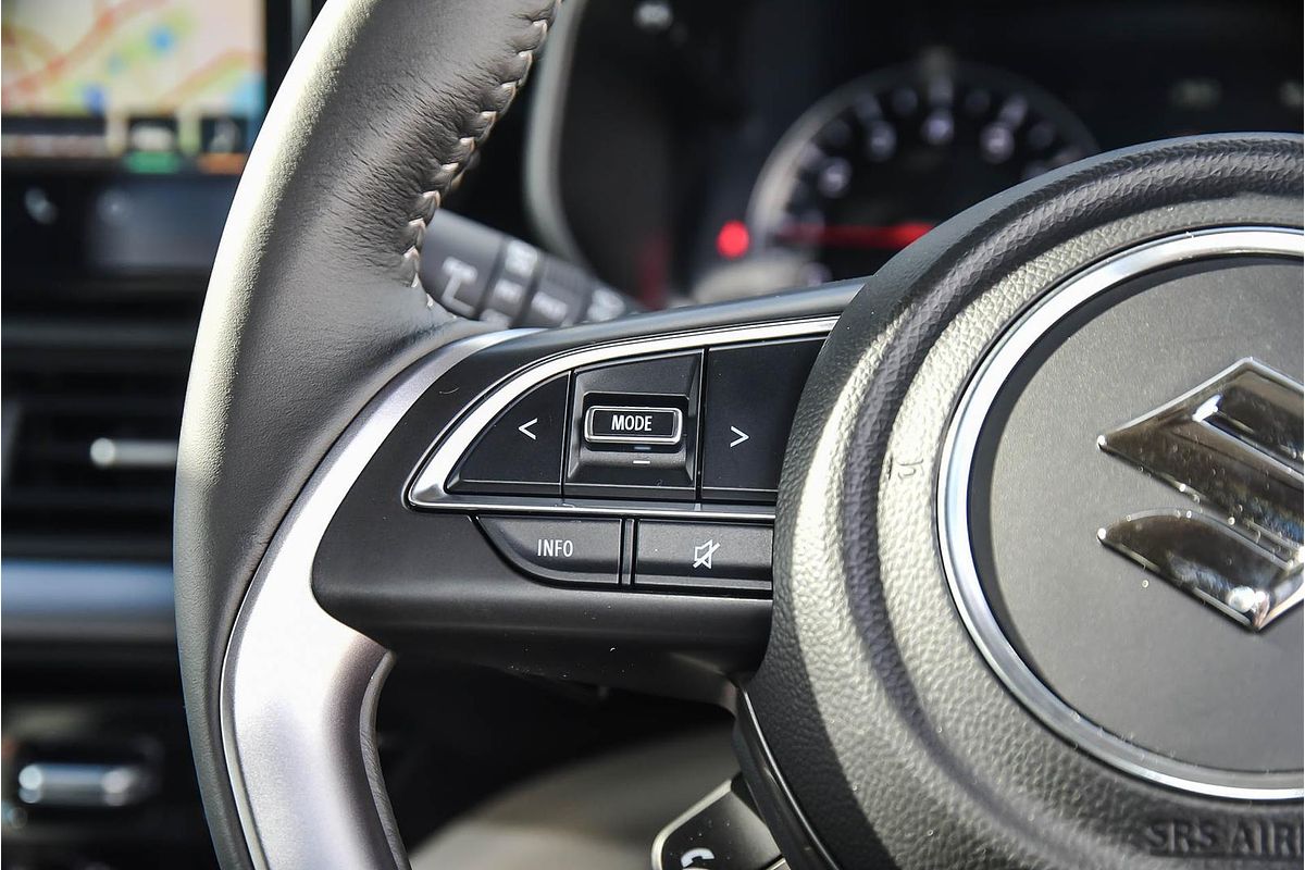 2025 Suzuki Swift Hybrid GLX UZ