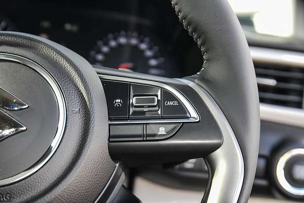 2025 Suzuki Swift Hybrid GLX UZ