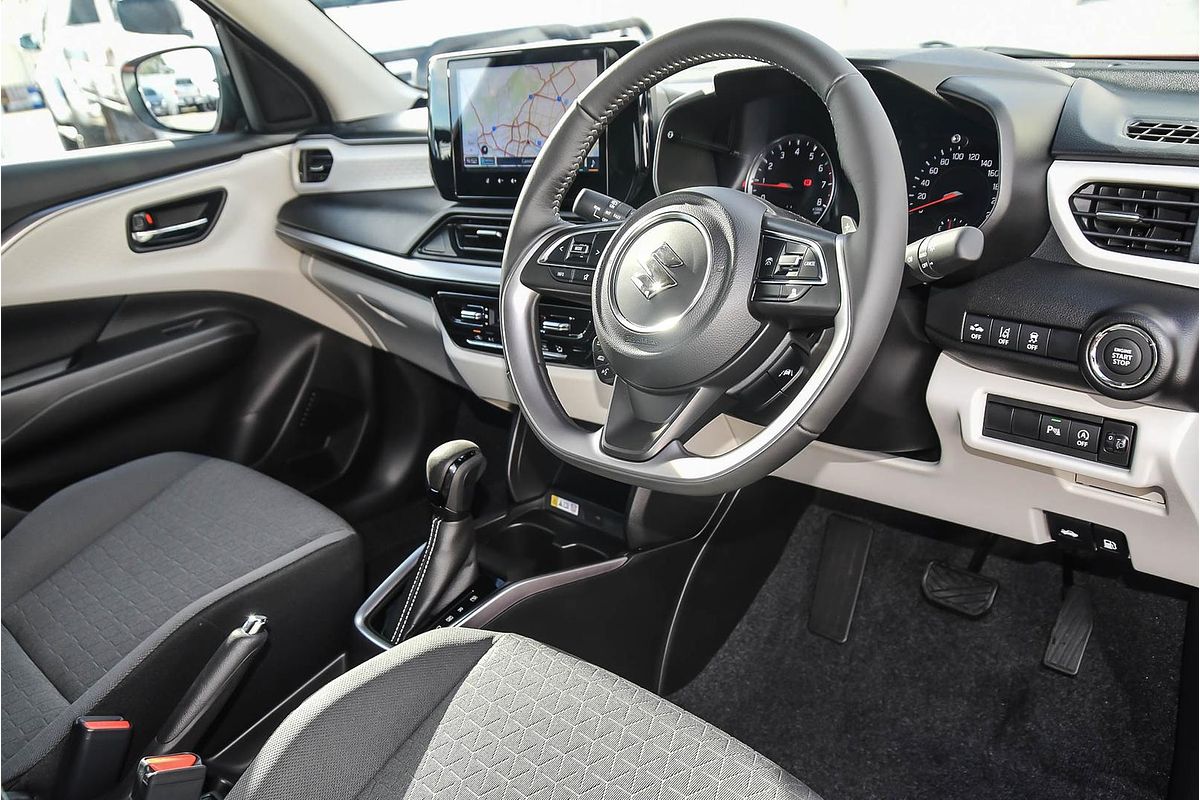 2025 Suzuki Swift Hybrid GLX UZ