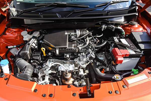 2025 Suzuki Swift Hybrid GLX UZ