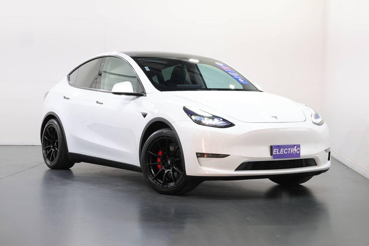 2023 Tesla Model Y Performance