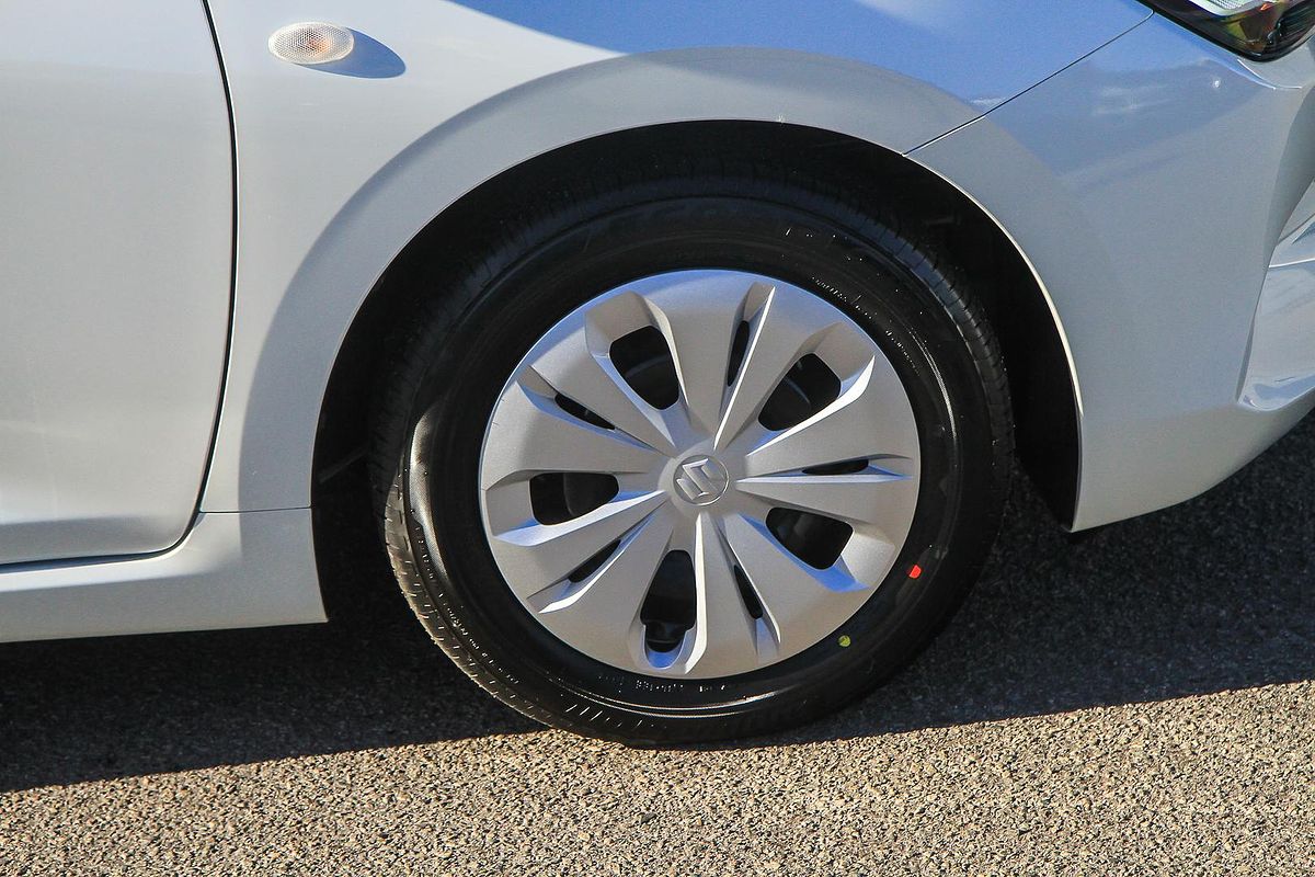 2025 Suzuki Swift Hybrid UZ