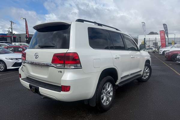 2017 Toyota Landcruiser Sahara VDJ200R